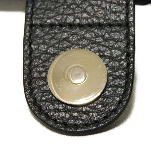 GUCCI Authentic Black Shoulder Bag - Picture 13 of 16